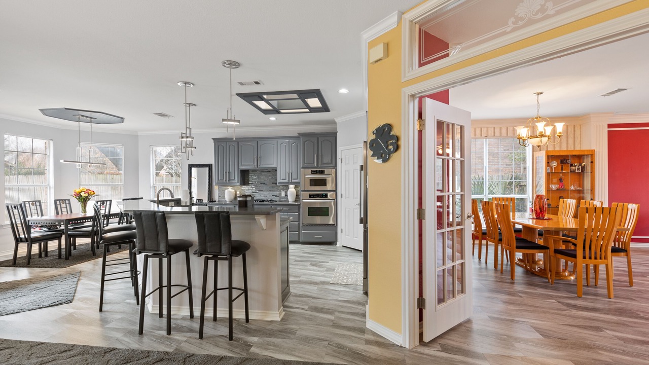 Photo of Bedroom in Colleyville