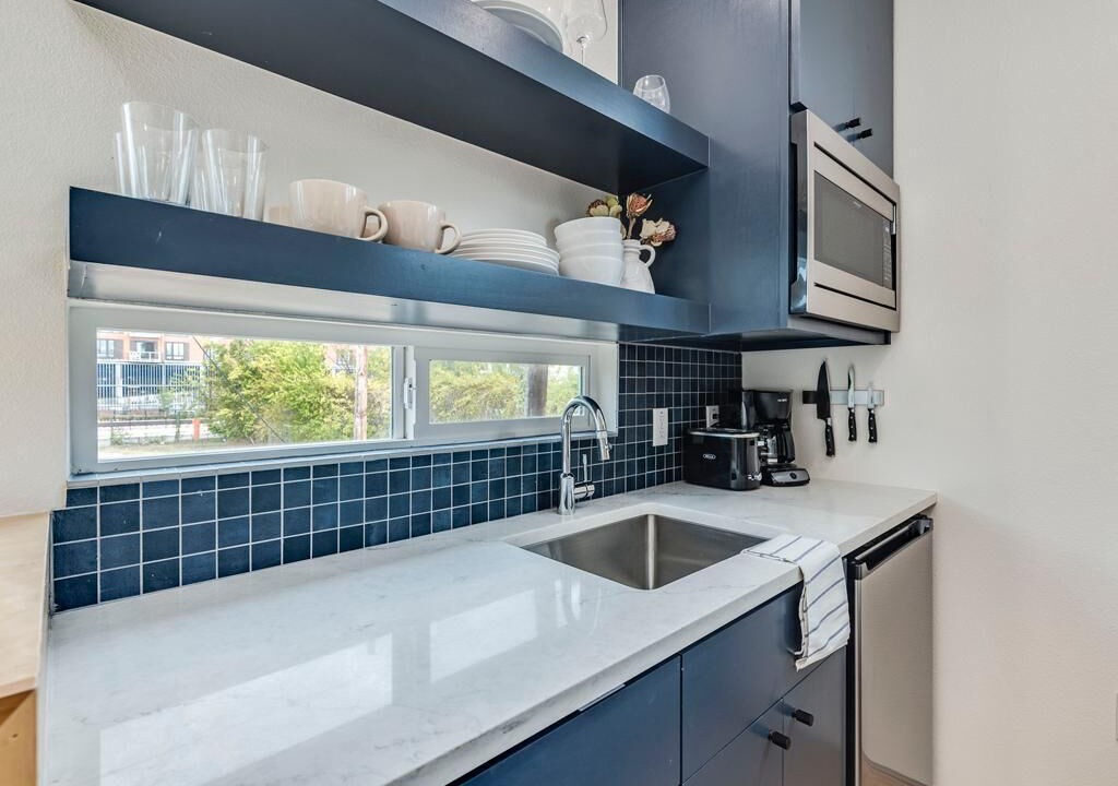 Photo of Kitchen in East Cesar Chavez