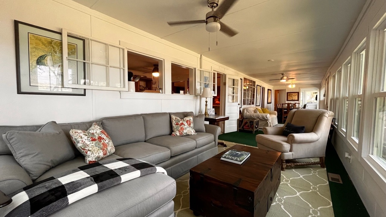 Photo of Livingroom in Edisto Island