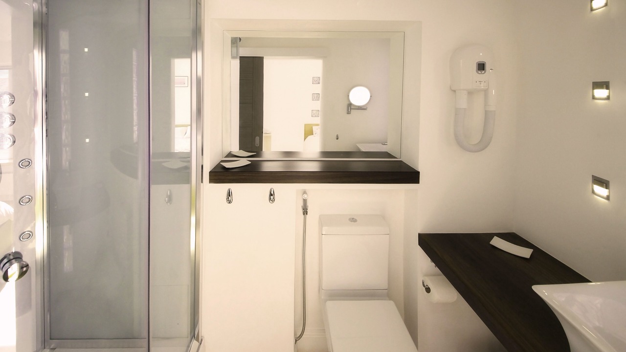 Photo of Bathroom in Hook Norton