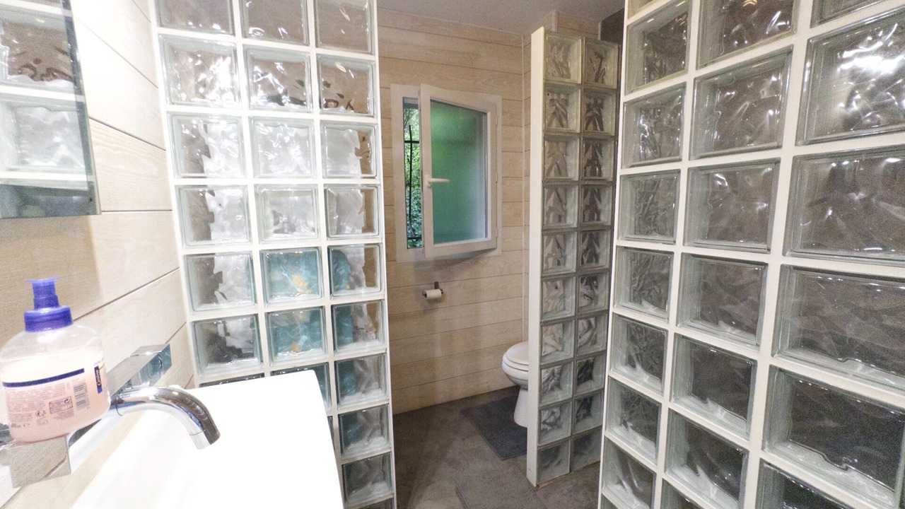 Photo of Bathroom in Marigny l'Eglise