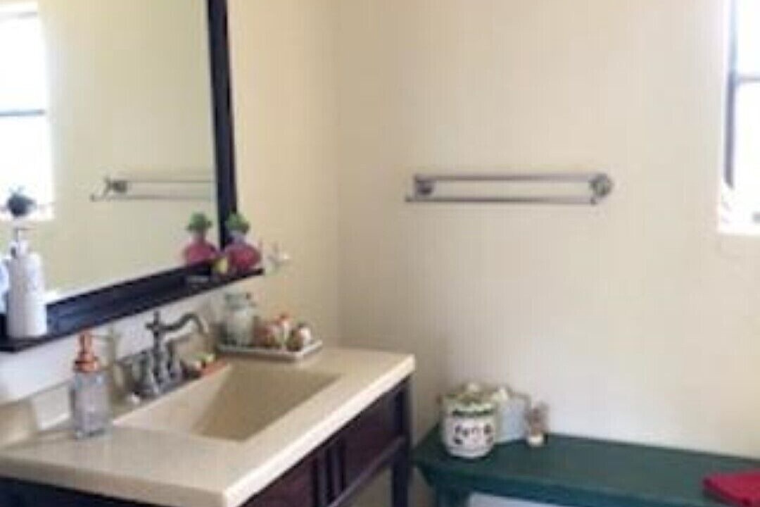 Photo of Bathroom in Cleone