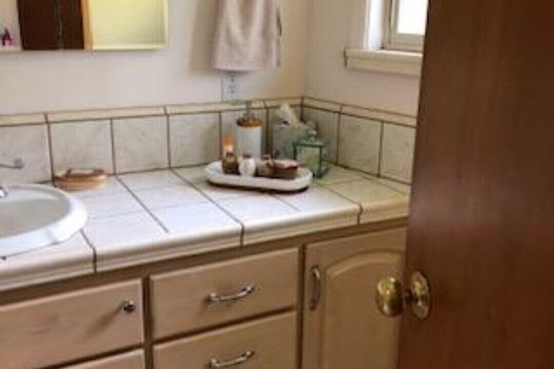 Photo of Bathroom in Cleone