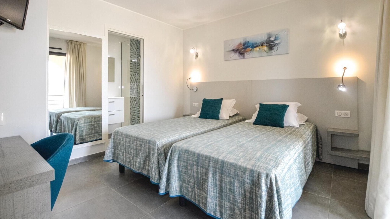 Photo of Others in Algajola