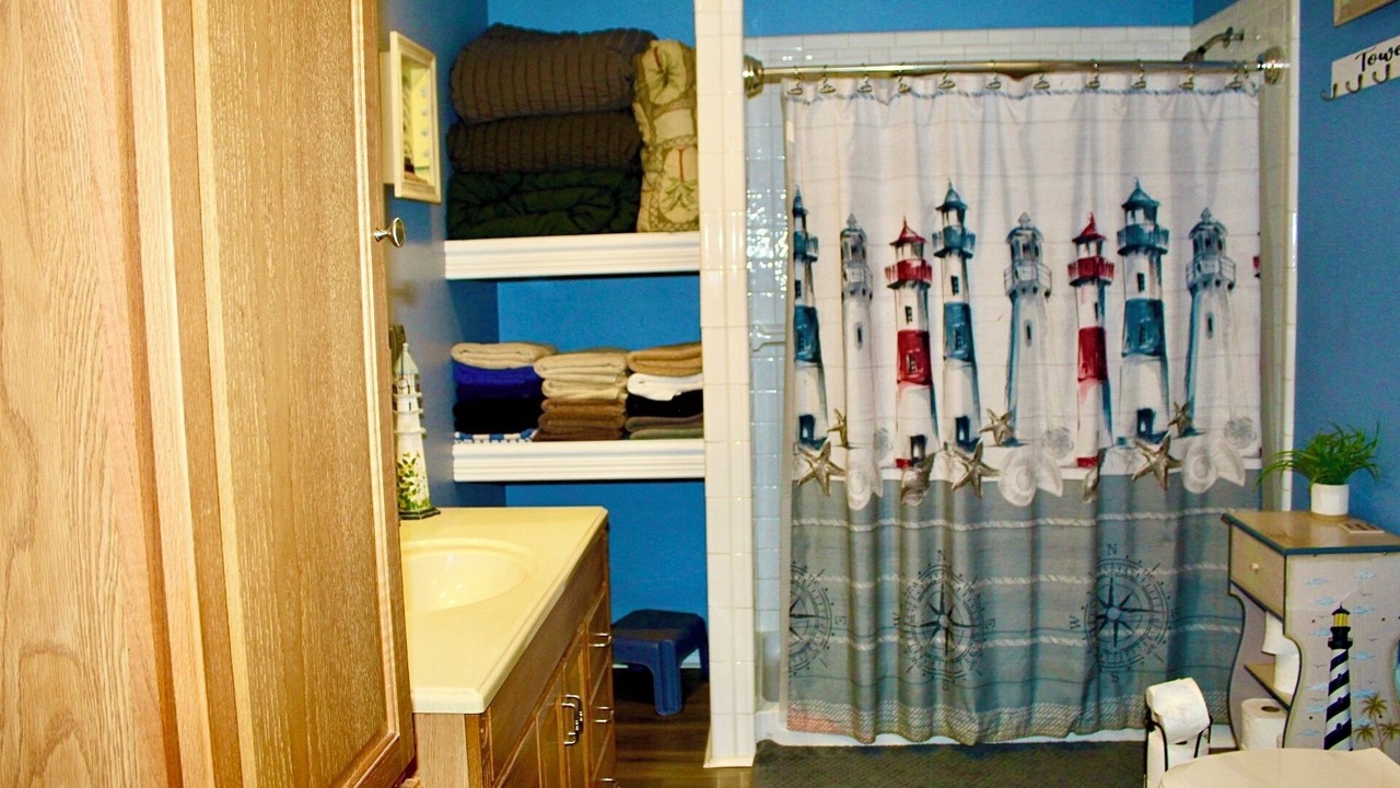 Photo of Bathroom in Jewett