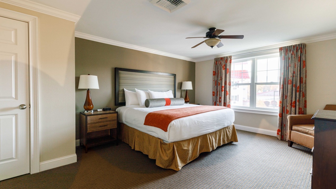 Photo of Others in Lincoln