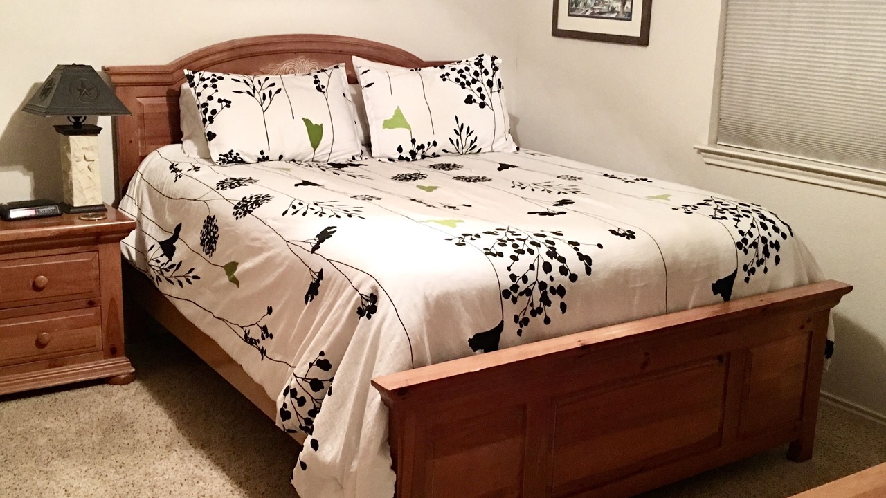 Photo of Bedroom in McNeil