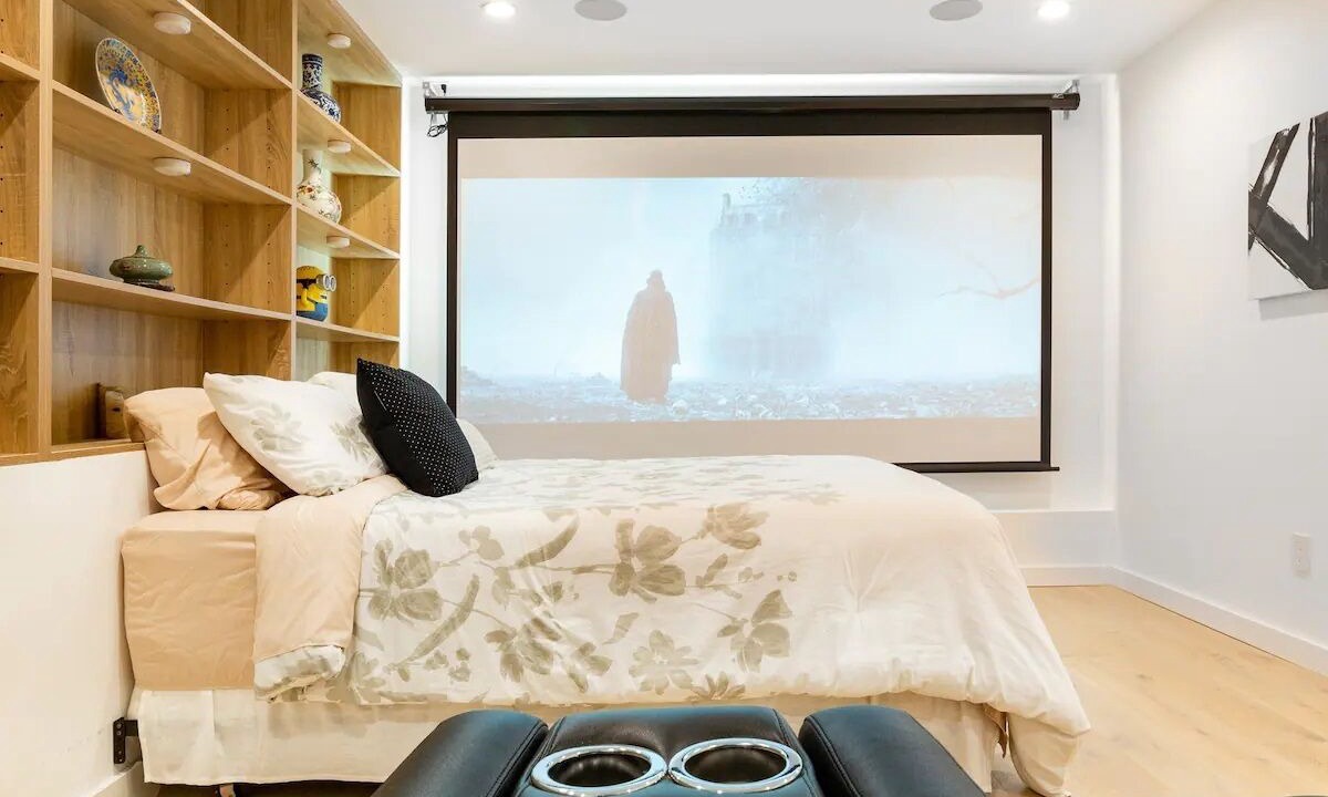 Photo of Others in Forest Knolls