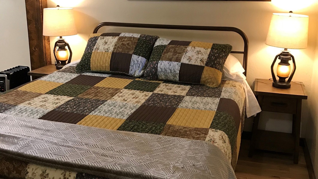 Photo of Bedroom in Ashland