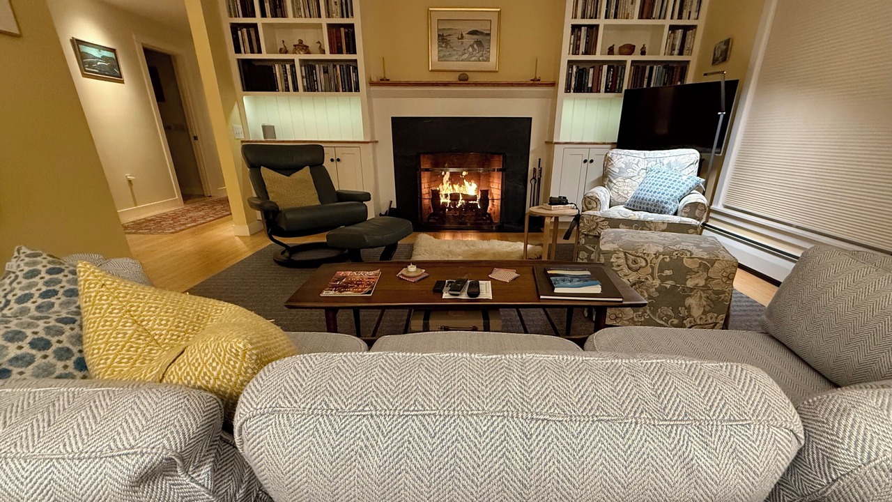 Photo of Livingroom in Middlebury