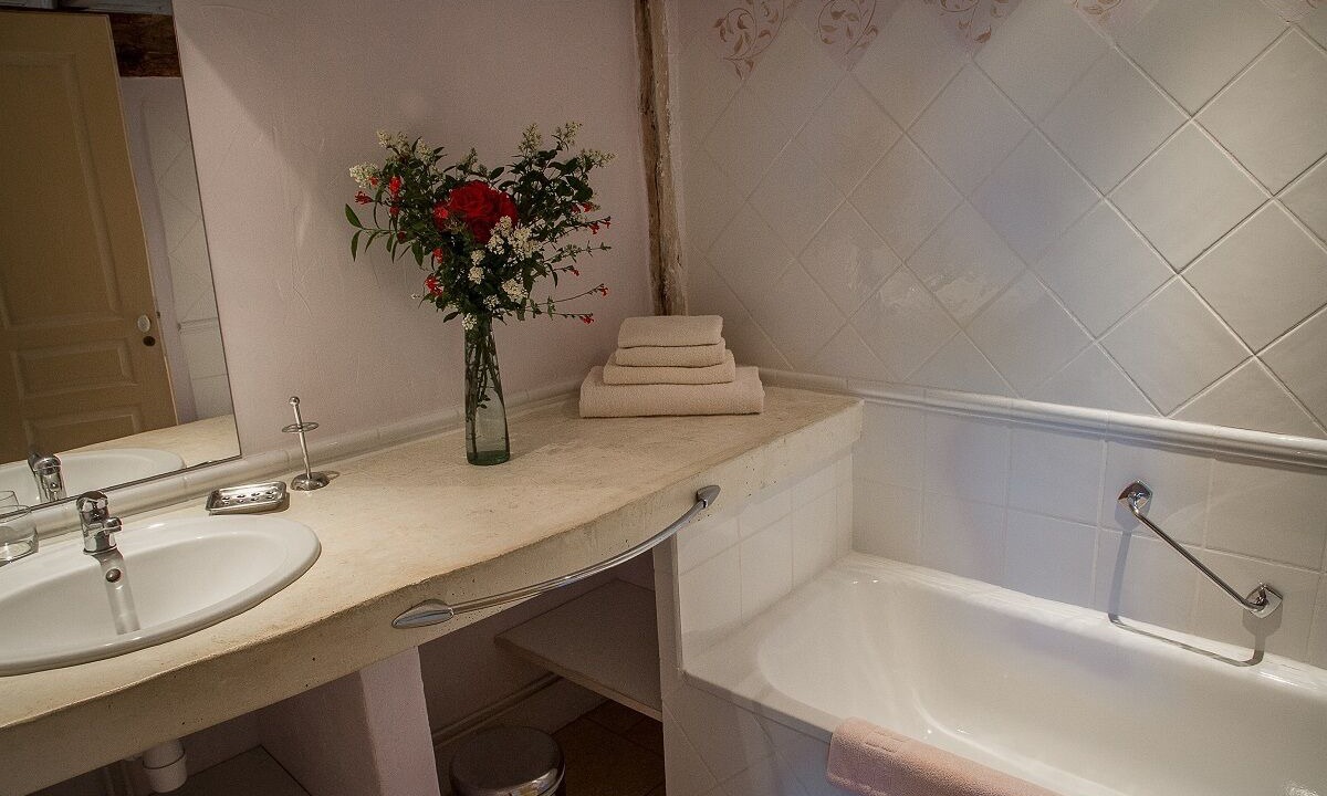 Photo of Bathroom in Rouffiac