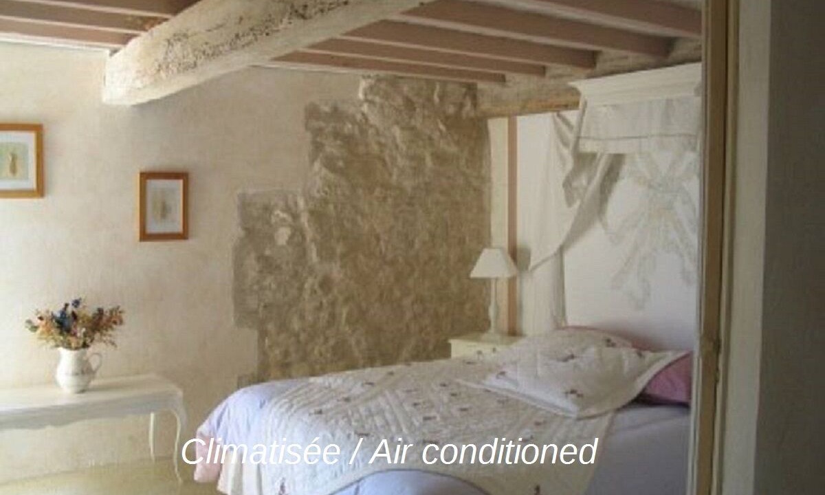 Photo of Bedroom in Rouffiac