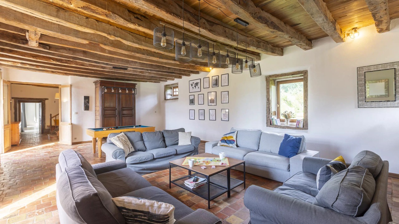 Photo of Livingroom in Pace