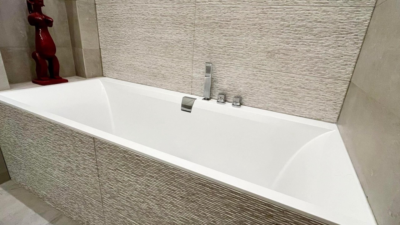 Photo of Bathroom in Les Iles
