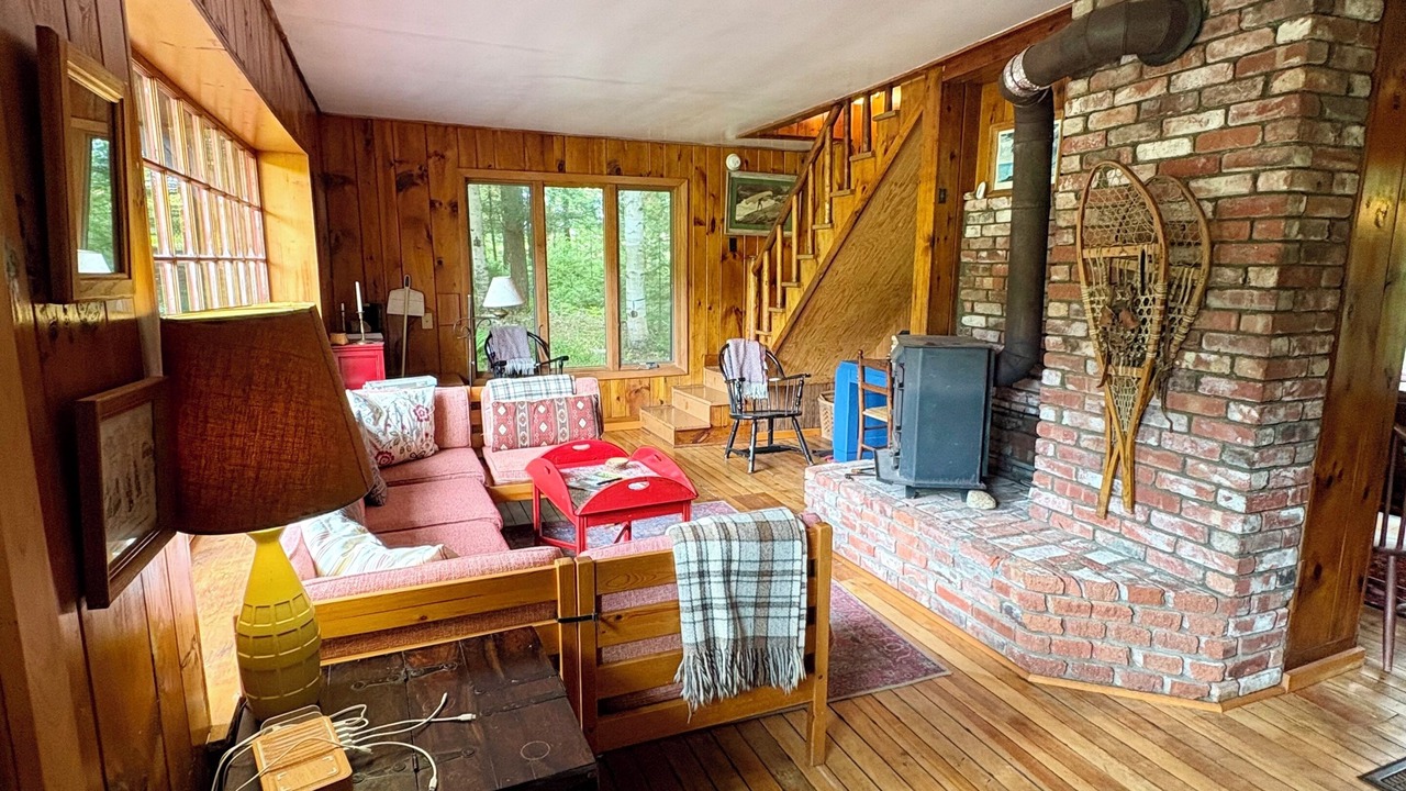 Photo of Livingroom in Blue Mountain Lake