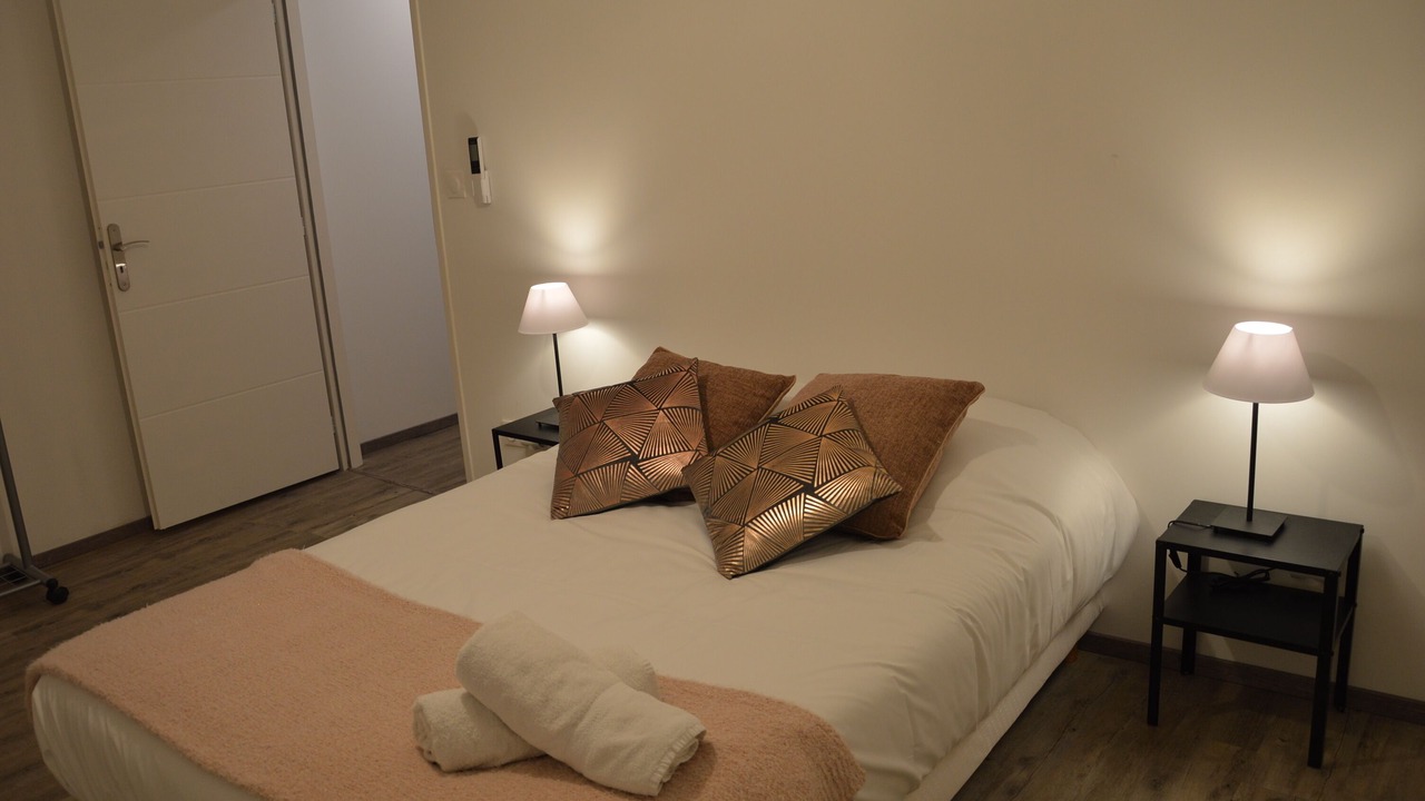 Photo of Bedroom in Trevoux