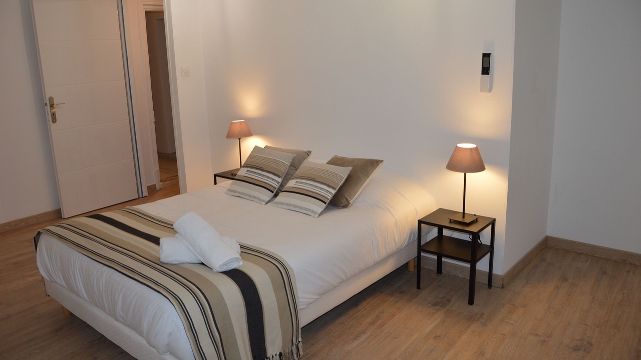 Photo of Bedroom in Trevoux