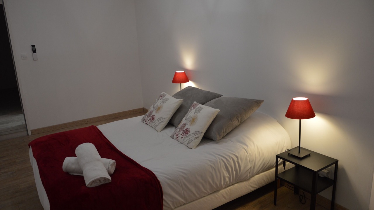 Photo of Bedroom in Trevoux