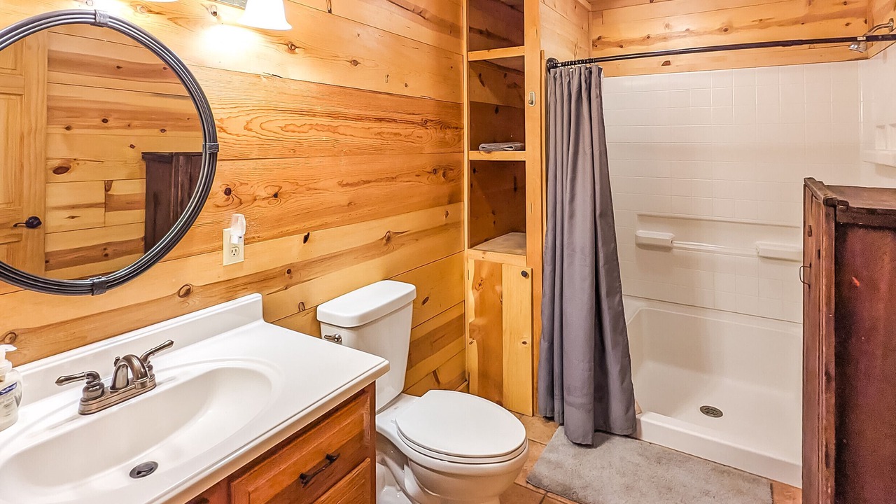 Photo of Bathroom in Newnata
