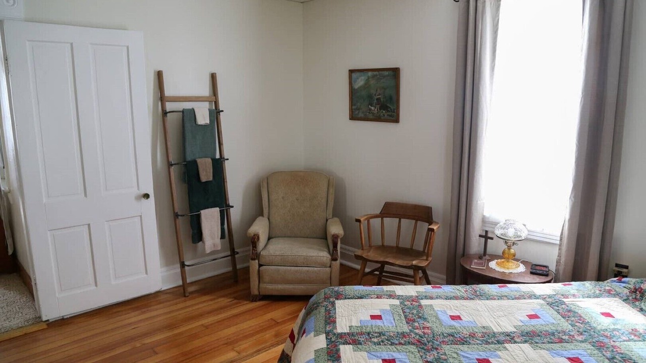 Photo of Bedroom in Old Appleton