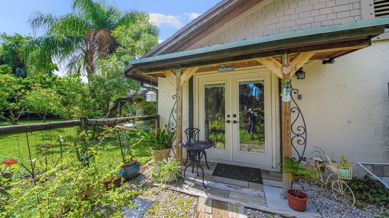 Photo of Patio Balcony in Lake Worth