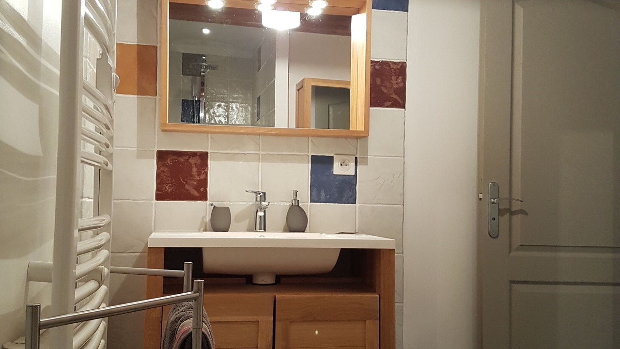 Photo of Bathroom in Mauzac-et-Grand-Castang
