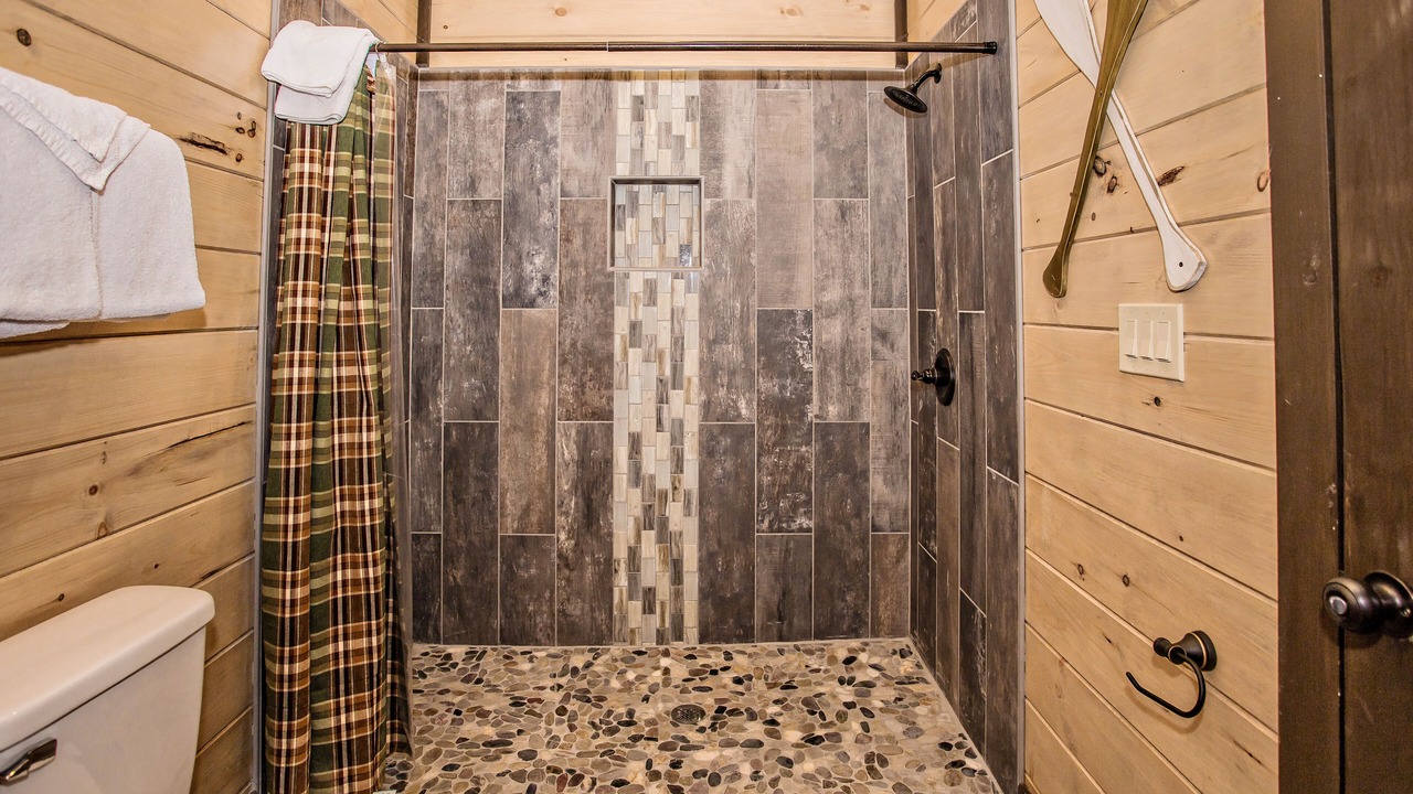 Photo of Bathroom in Pigeon Forge