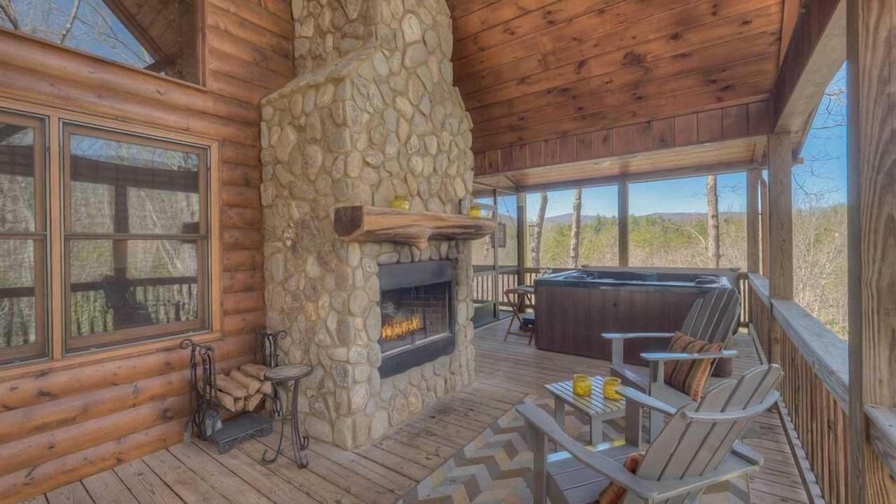 Photo of Patio Balcony in Blue Ridge