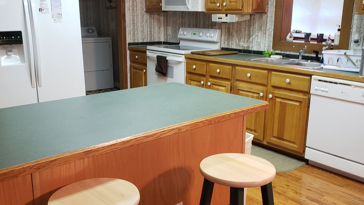 Photo of Kitchen in Kelleys Island