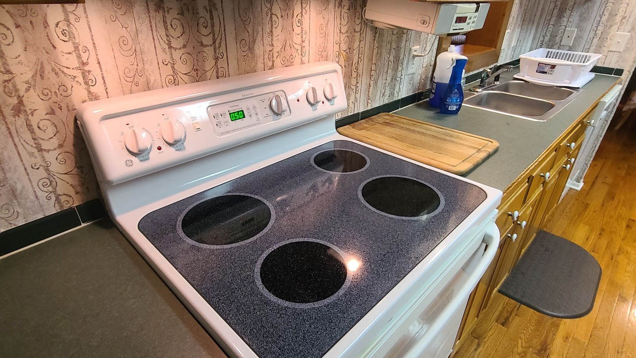 Photo of Kitchen in Kelleys Island