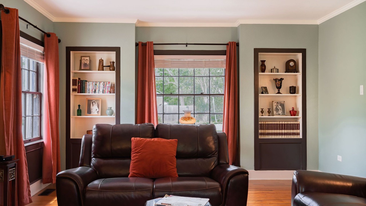 Photo of Livingroom in Lockhart