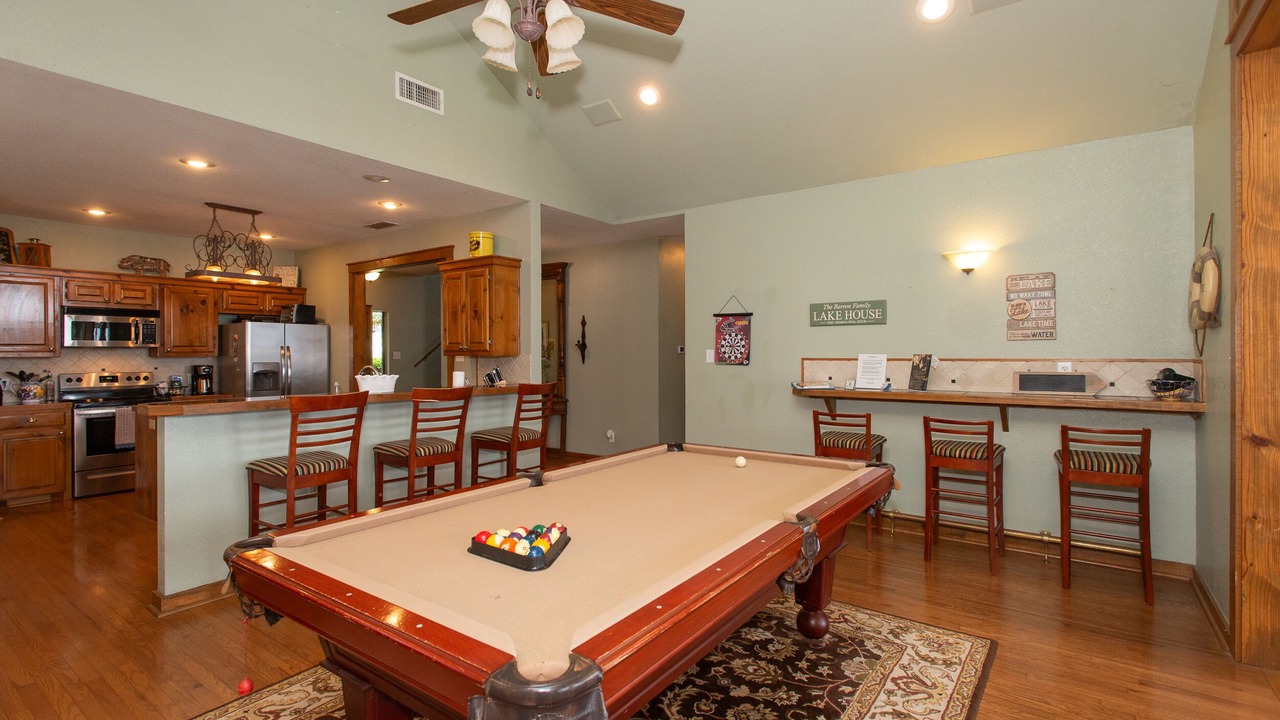 Photo of Bedroom in Enchanted Oaks