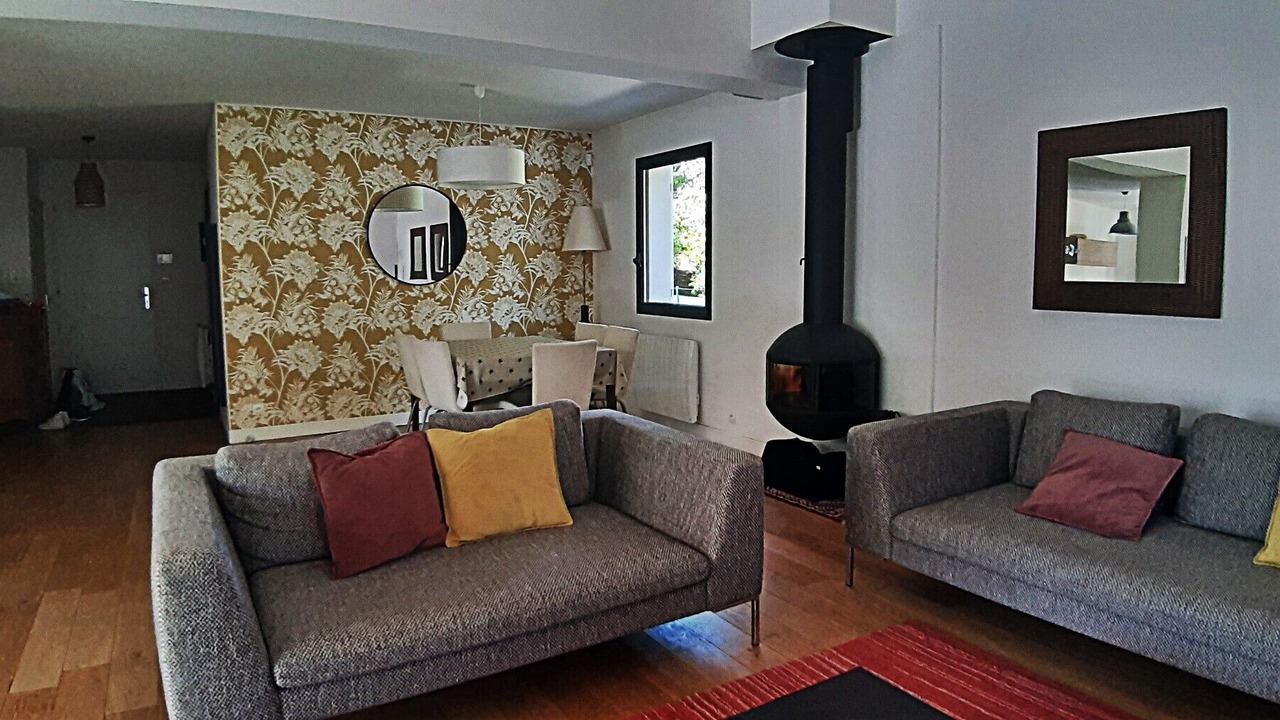 Photo of Livingroom in Saint-Mitre