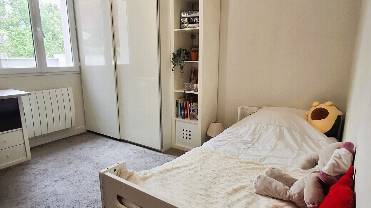 Photo of Bedroom in Saint-Mitre