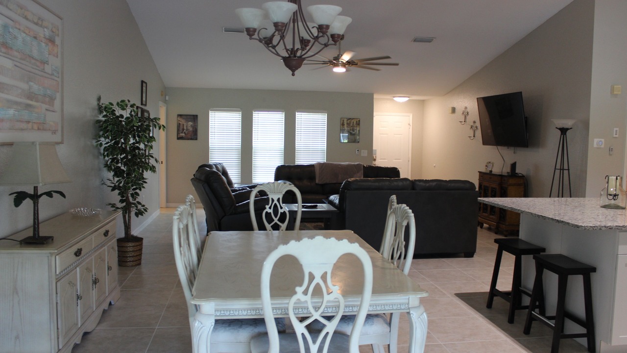 Photo of Bedroom in Broadmoor
