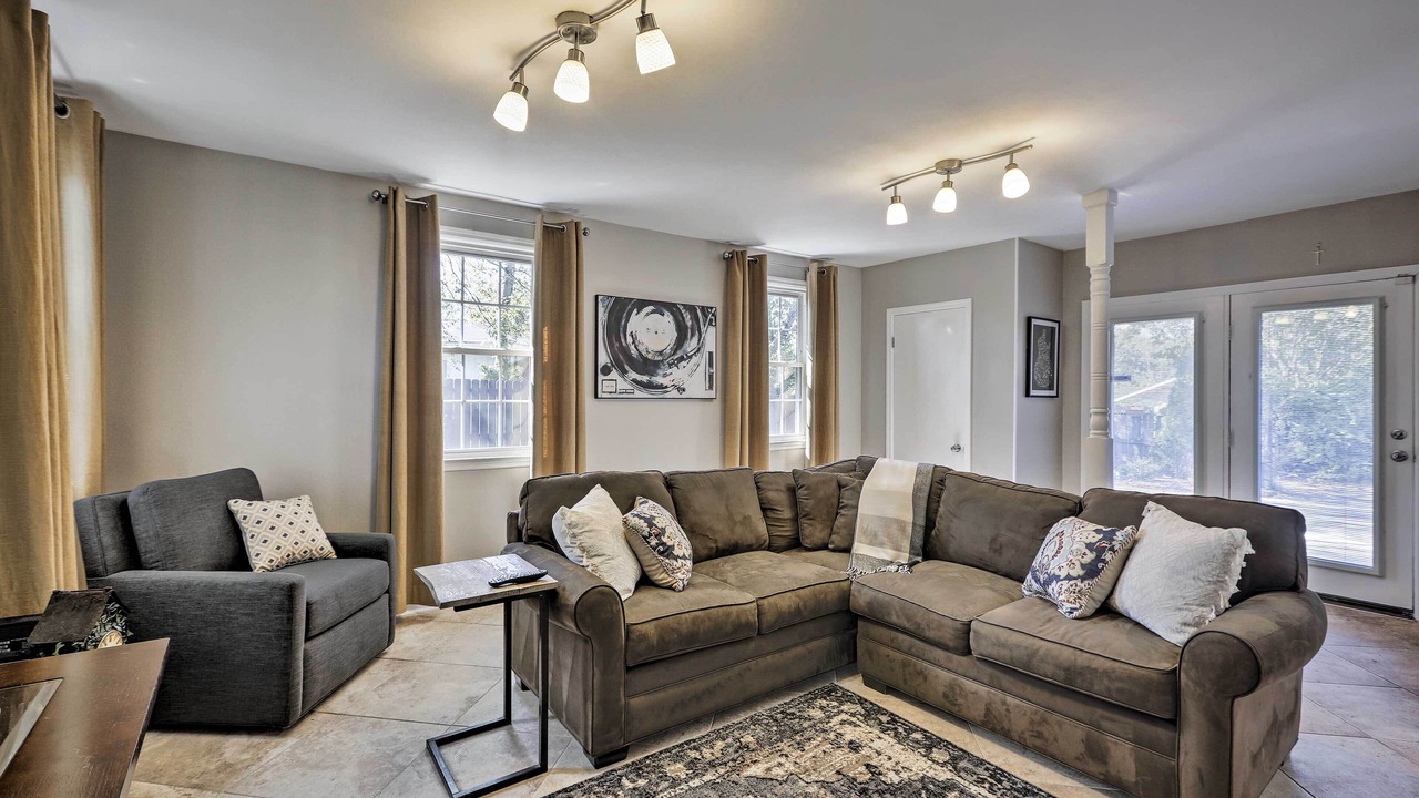 Photo of Livingroom in Edgehill