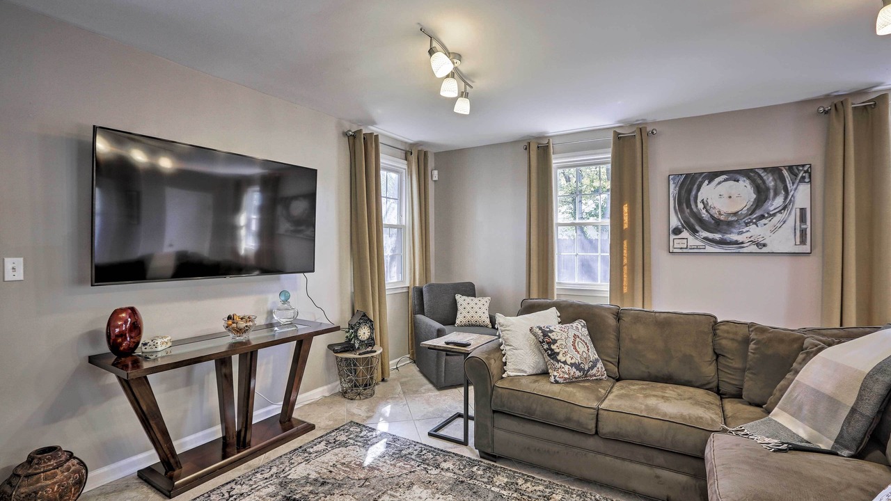 Photo of Livingroom in Edgehill