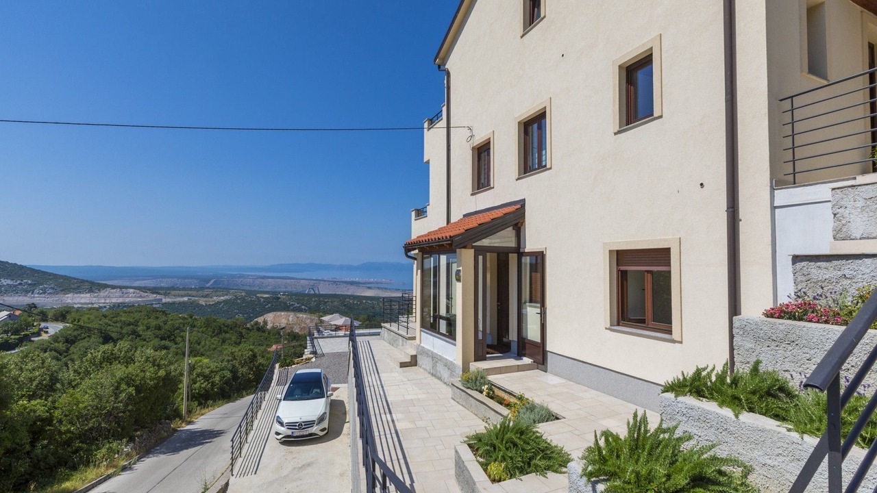 Photo of Outdoor in Hreljin