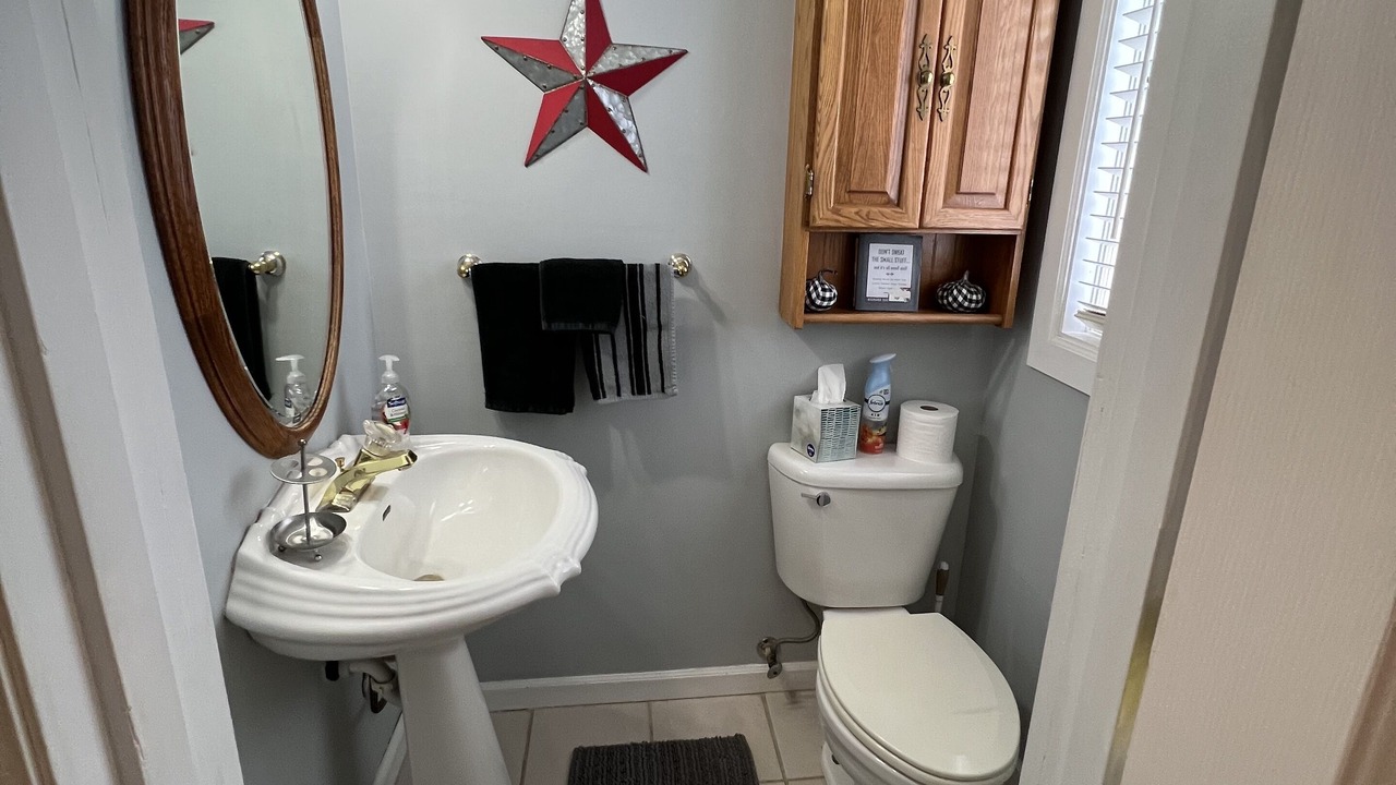 Photo of Bathroom in Larkspur