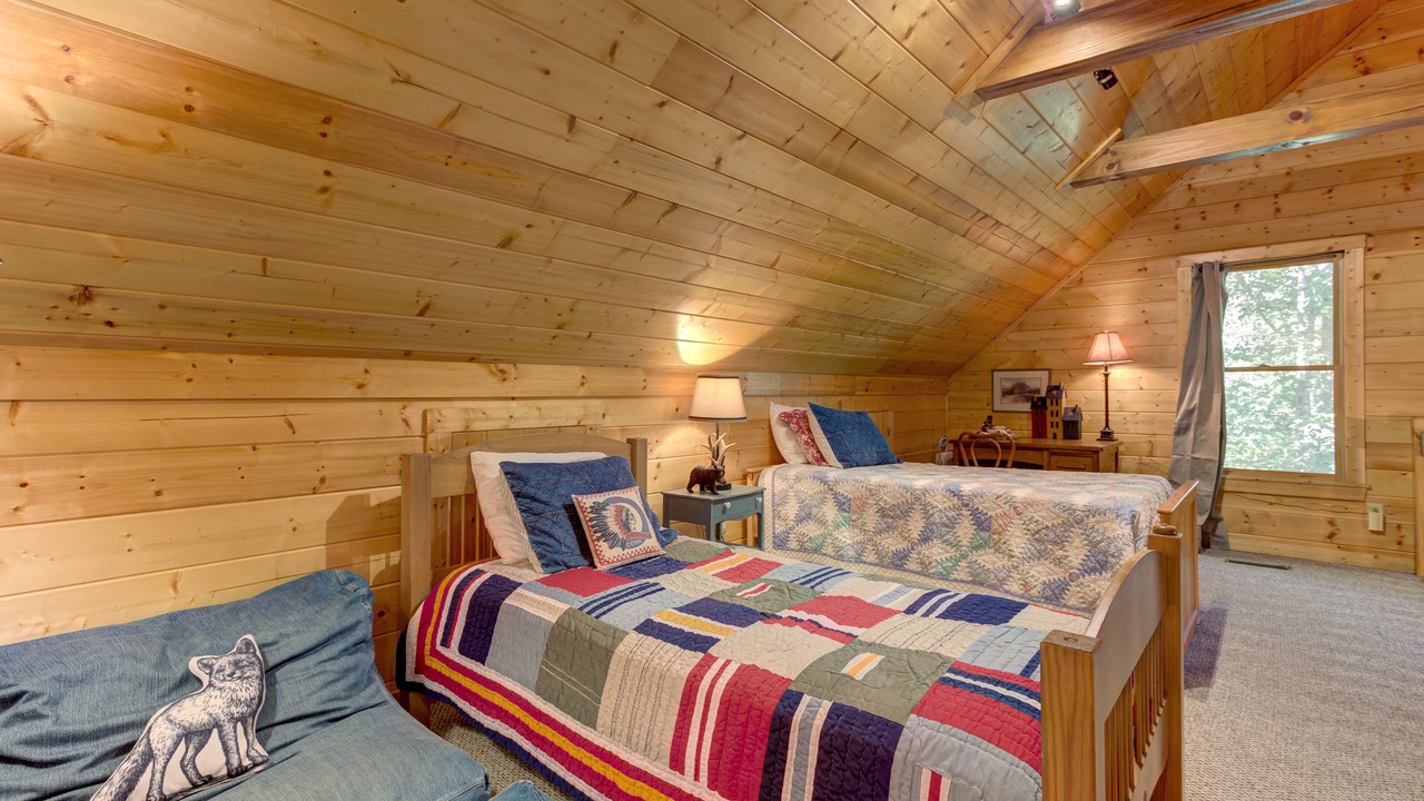 Photo of Bedroom in Eagle Mountain