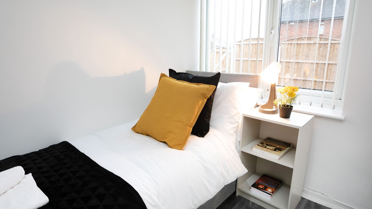 Photo of Bedroom in Bramcote