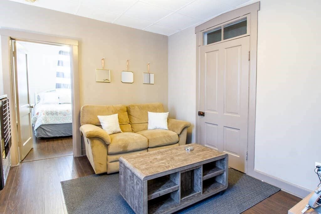 Photo of Others in Hermann