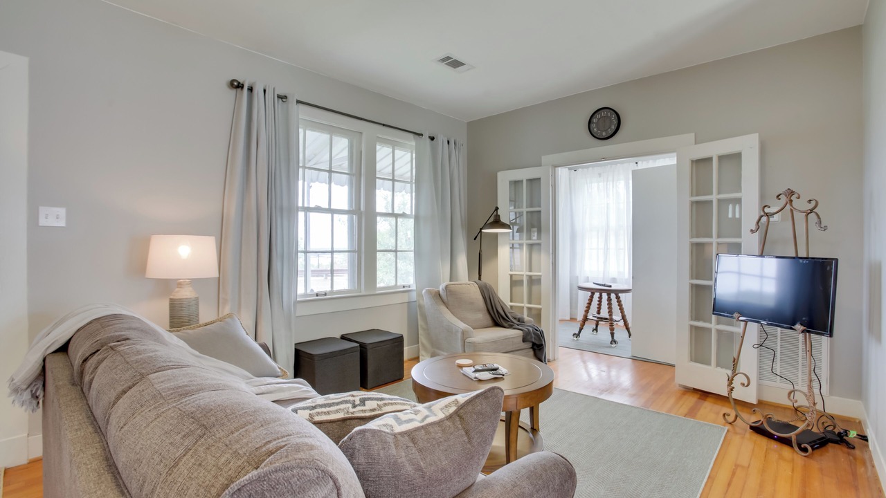 Photo of Livingroom in Natchez