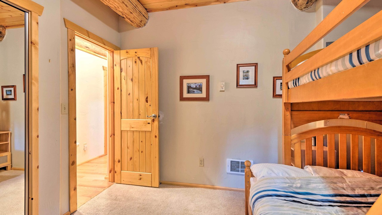 Photo of Bedroom in Gold Bar