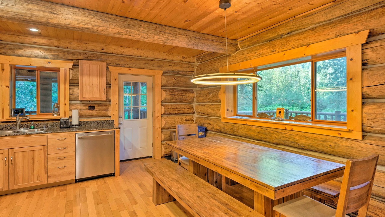Photo of Kitchen in Gold Bar