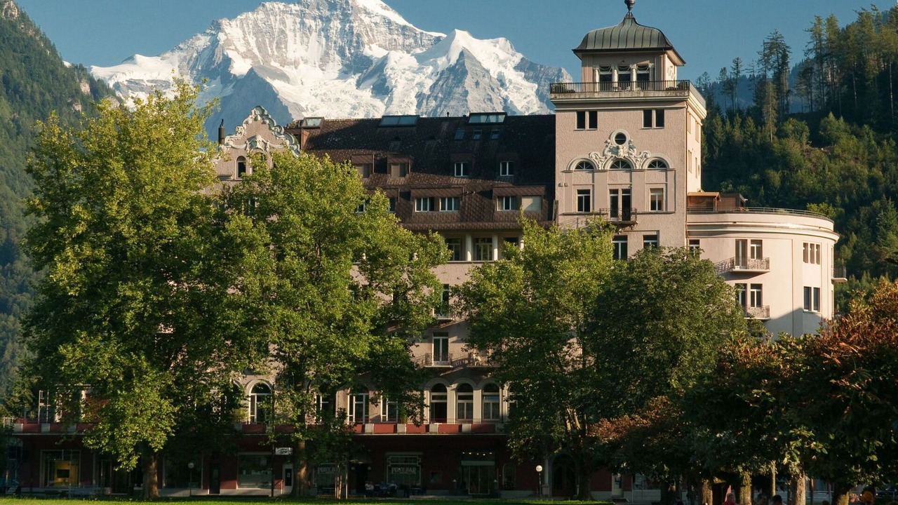 Photo of Others in Central Interlaken