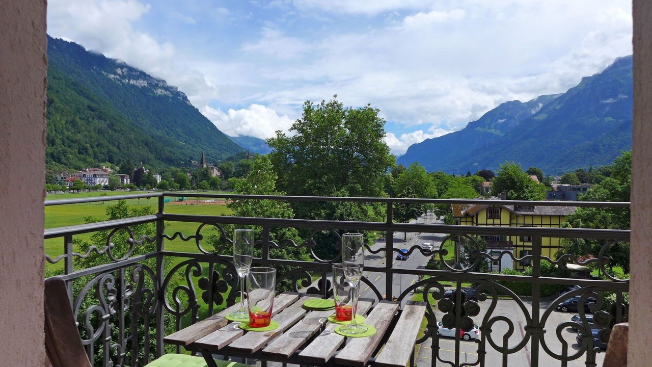 Photo of Others in Central Interlaken