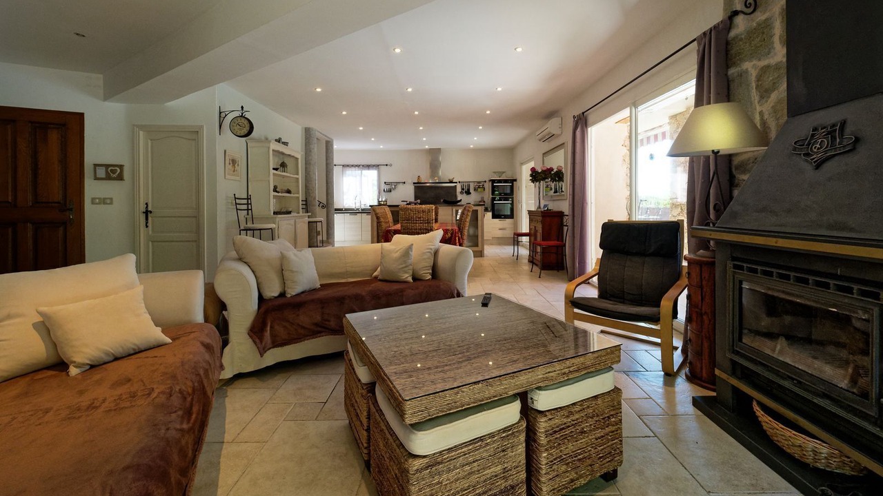 Photo of Livingroom in Taradeau