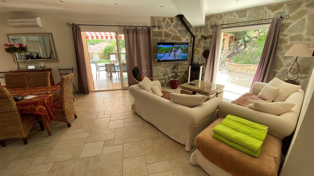 Photo of Livingroom in Taradeau