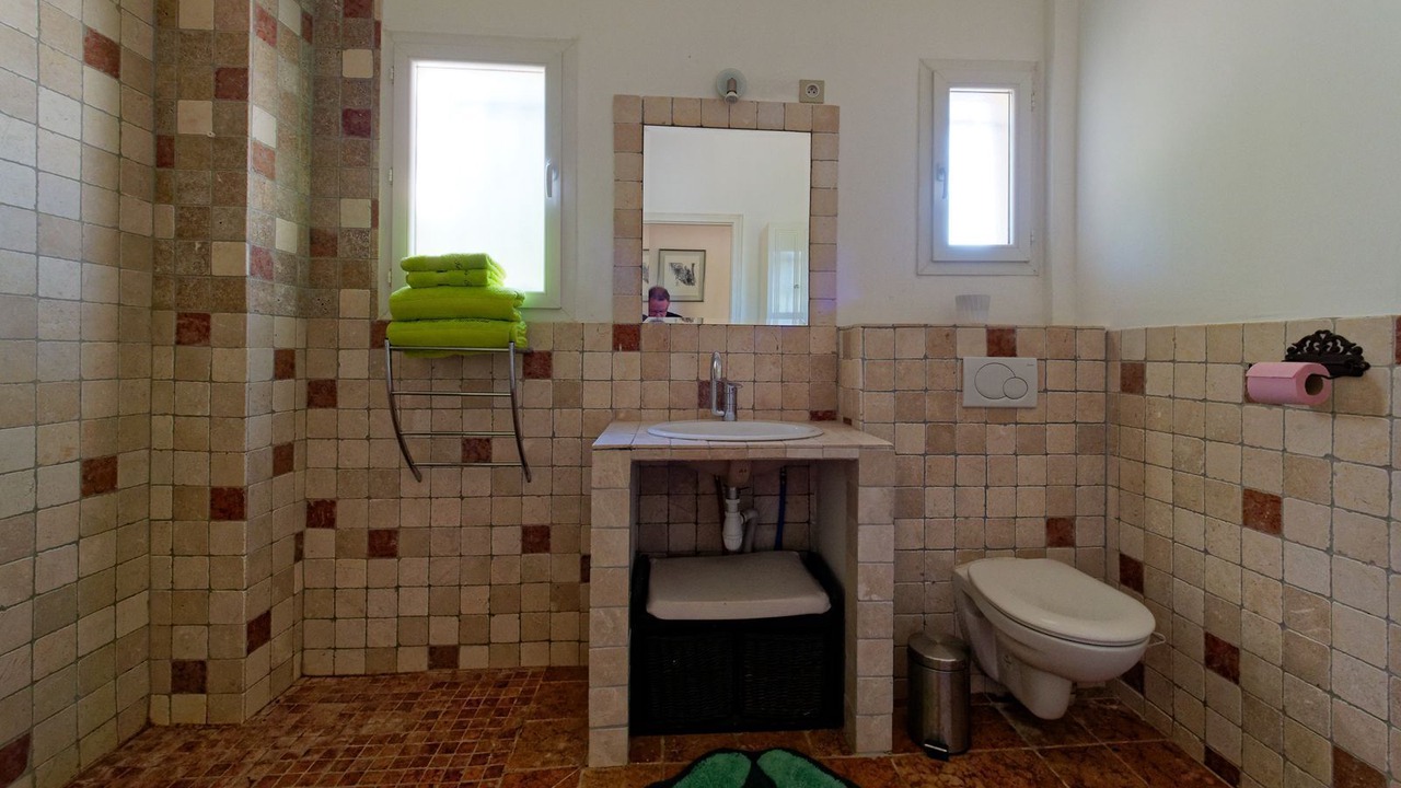 Photo of Bathroom in Taradeau